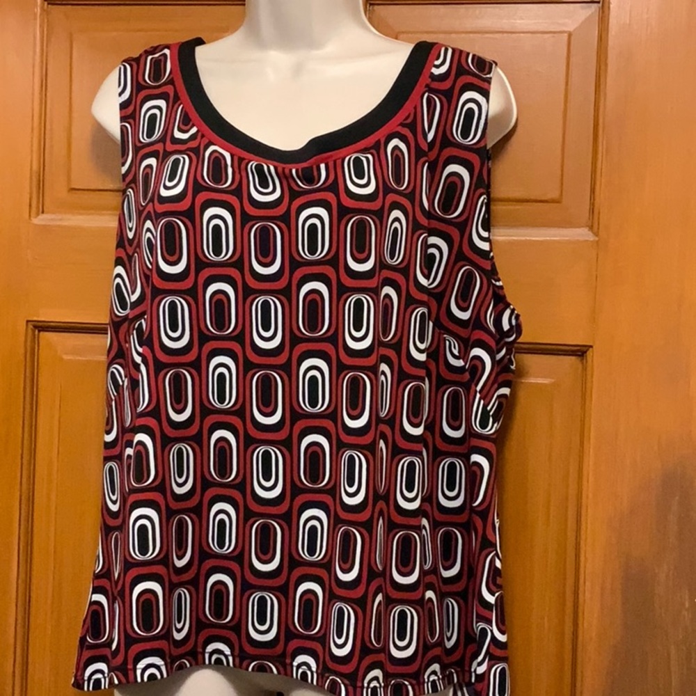 Sleeveless blouse